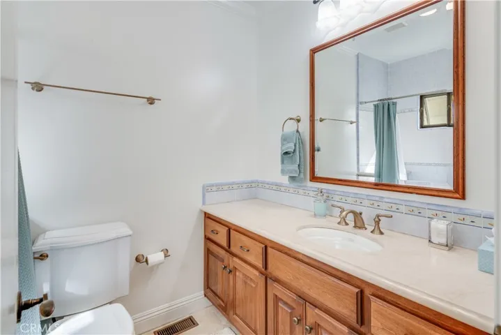 320 24th Place, Manhattan Beach, California 90266