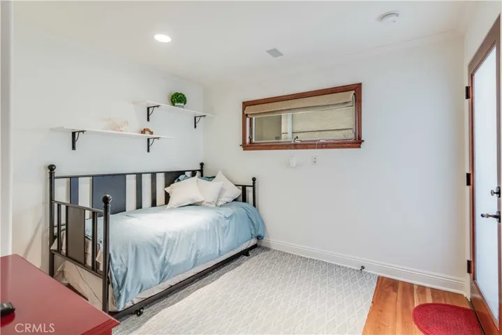 320 24th Place, Manhattan Beach, California 90266