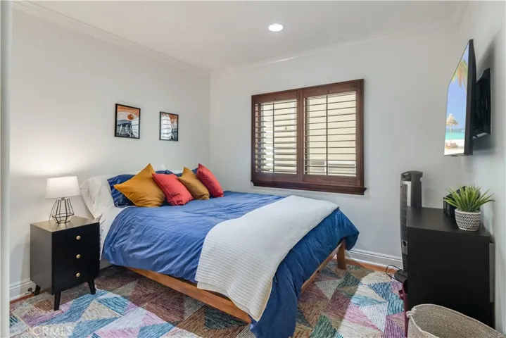 320 24th Place, Manhattan Beach, California 90266