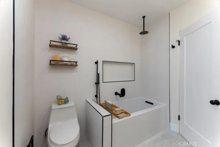 159 Nieto Avenue, Long Beach, California 90803