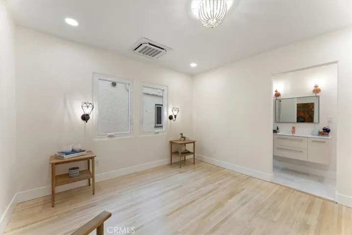 159 Nieto Avenue, Long Beach, California 90803