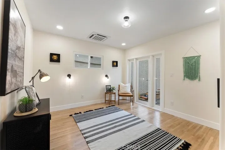 159 Nieto Avenue, Long Beach, California 90803