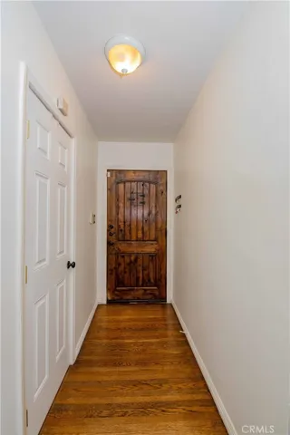 6935 Gloria Avenue, Lake Balboa, California 91406