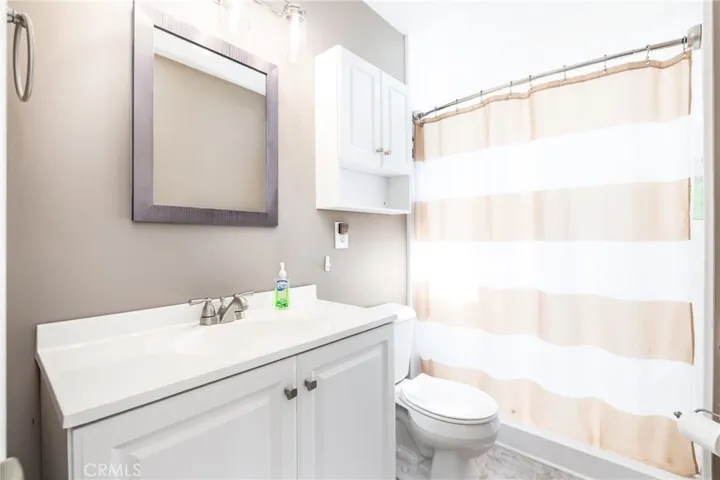 22530 Bassett Street, West Hills, California 91307