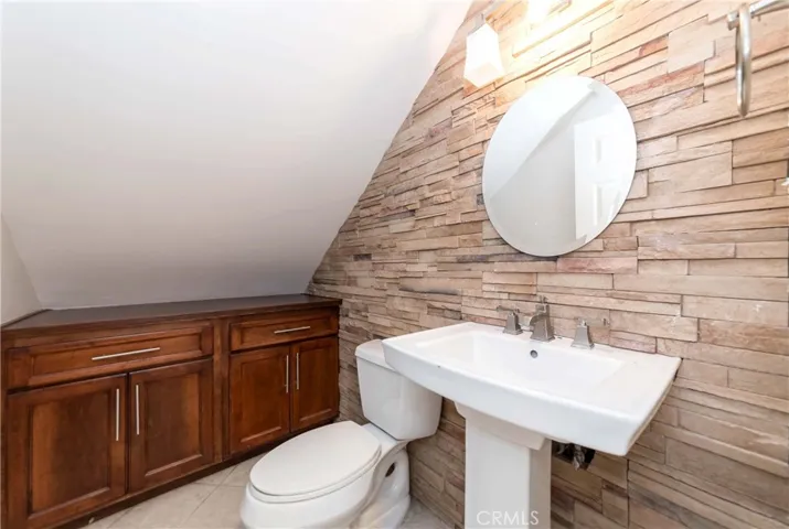 26385 Ambia, Mission Viejo, California 92692