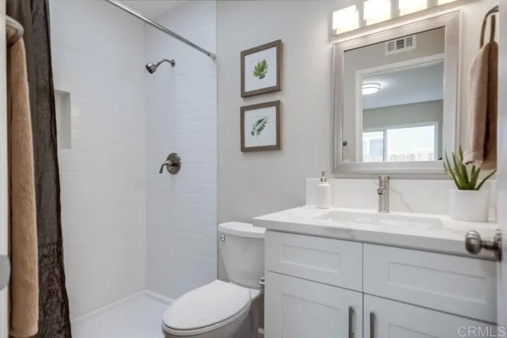 10895 Greenford Drive, San Diego, California 92126
