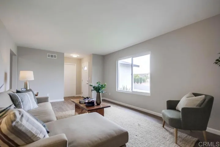 10895 Greenford Drive, San Diego, California 92126