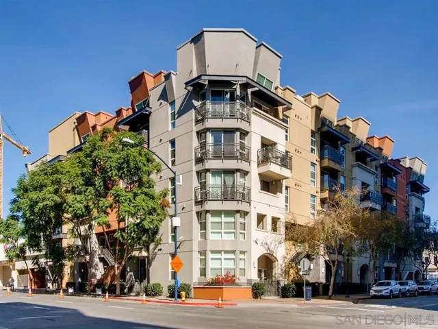 525 11th Ave 1410, San Diego, California 92101