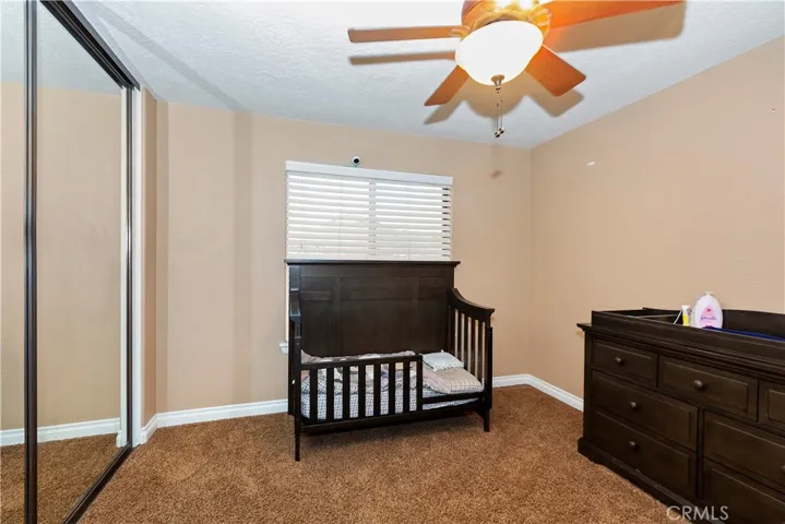 19507 Huasna Road, Apple Valley, California 92307