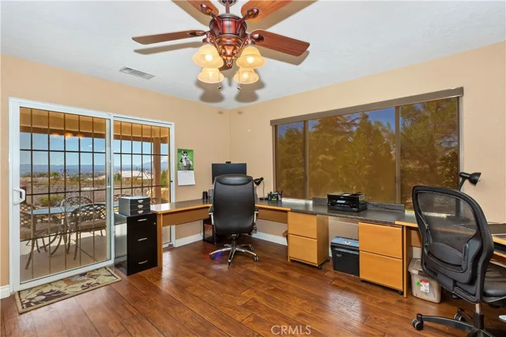 19507 Huasna Road, Apple Valley, California 92307