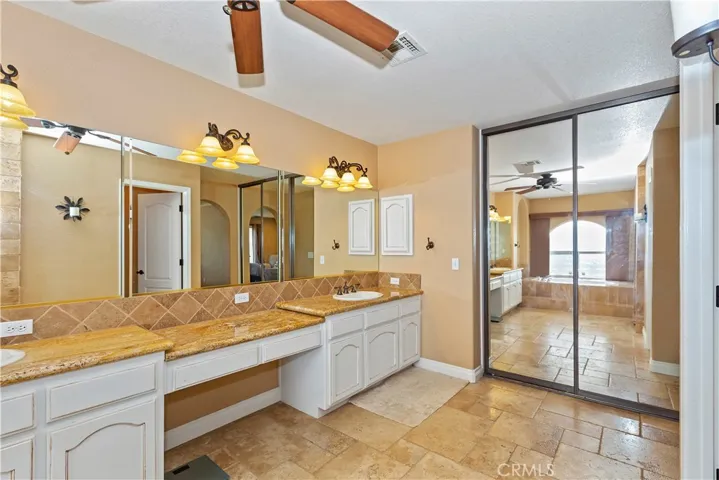 19507 Huasna Road, Apple Valley, California 92307