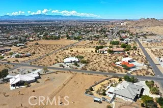 19507 Huasna Road, Apple Valley, California 92307