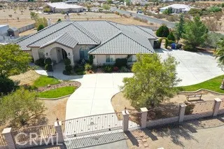 19507 Huasna Road, Apple Valley, California 92307