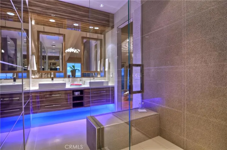 1169 Katella Street, Laguna Beach, California 92651