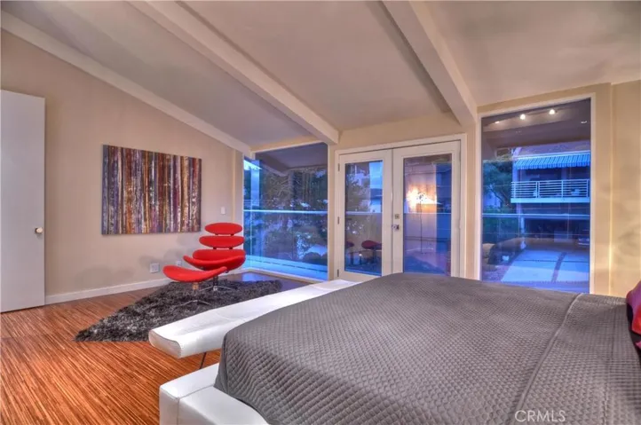 1169 Katella Street, Laguna Beach, California 92651