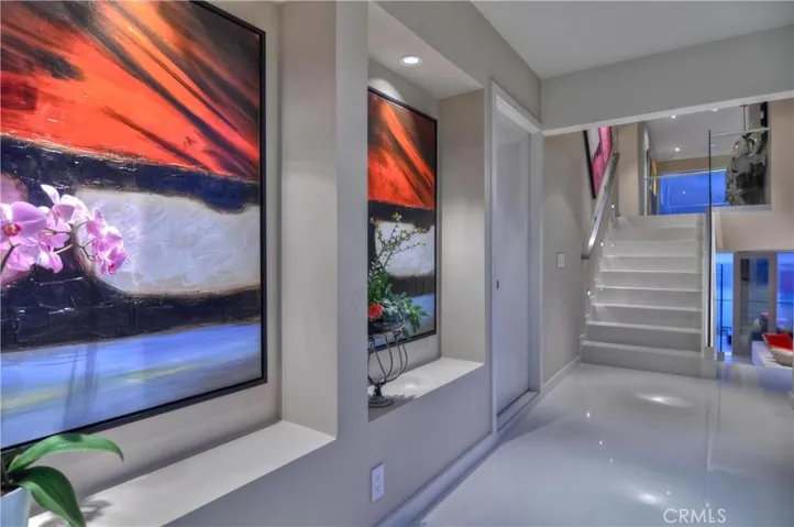 1169 Katella Street, Laguna Beach, California 92651