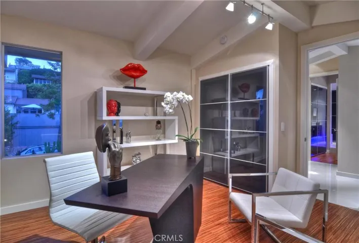 1169 Katella Street, Laguna Beach, California 92651