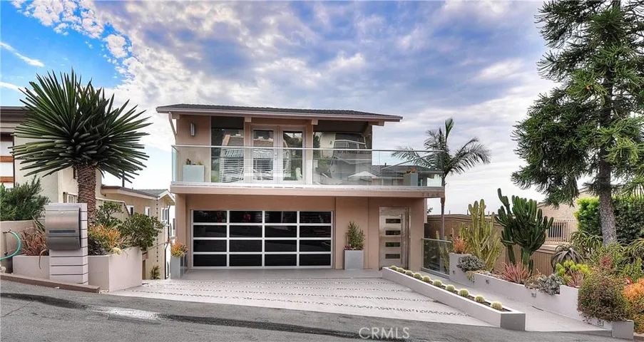 1169 Katella Street, Laguna Beach, California 92651