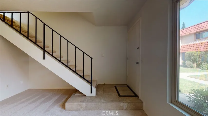 Entry Staircase