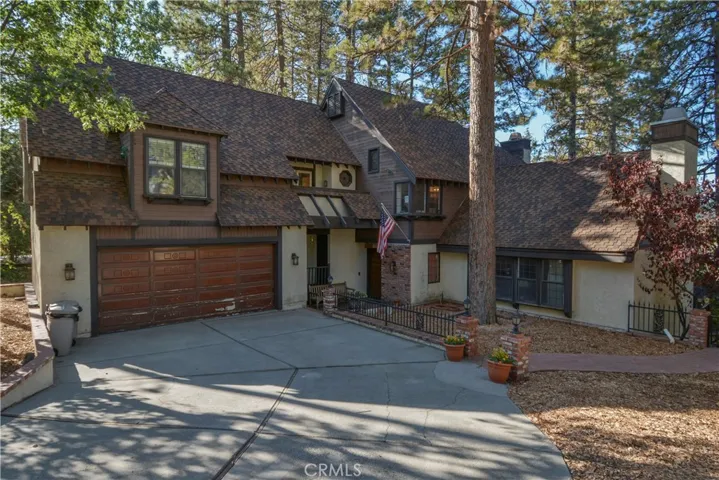27981 St Bernard Lane, Lake Arrowhead, California 92352