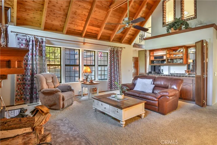 27981 St Bernard Lane, Lake Arrowhead, California 92352