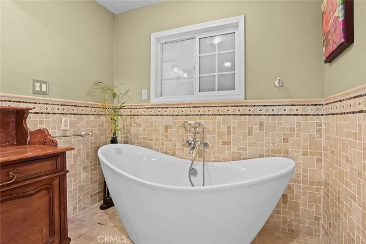 1010 E Camino Real Avenue, Arcadia, California 91006