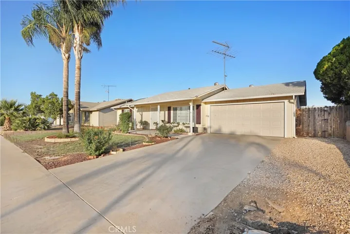 27574 Camden Way, Menifee, California 92586