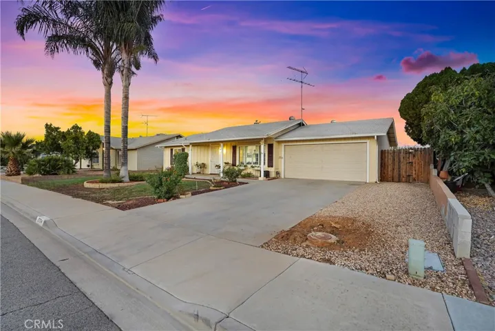 27574 Camden Way, Menifee, California 92586
