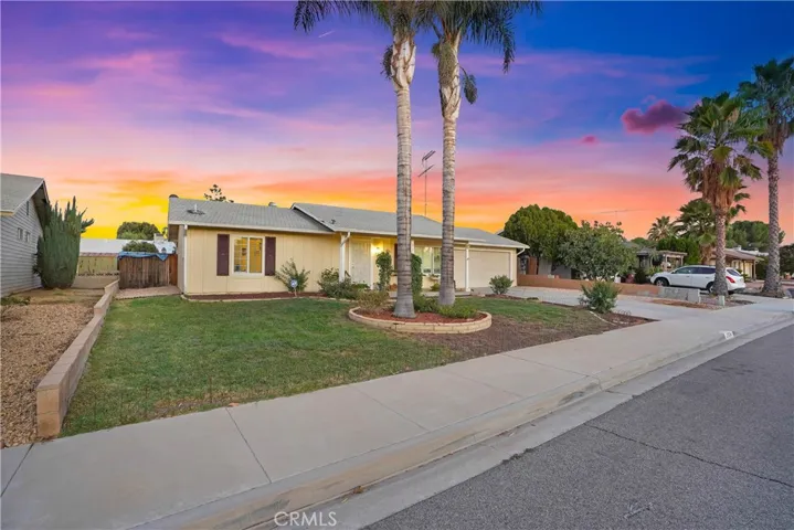 27574 Camden Way, Menifee, California 92586