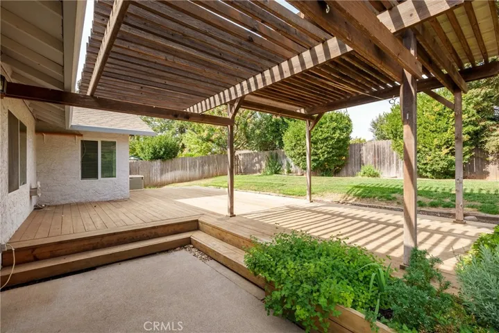 15 Silkwood Way, Chico, California 95973