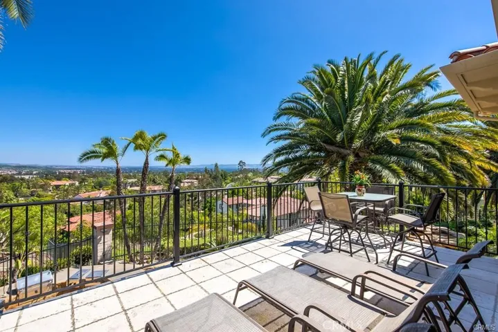 11236 Horizon Way, Tustin, California 92782