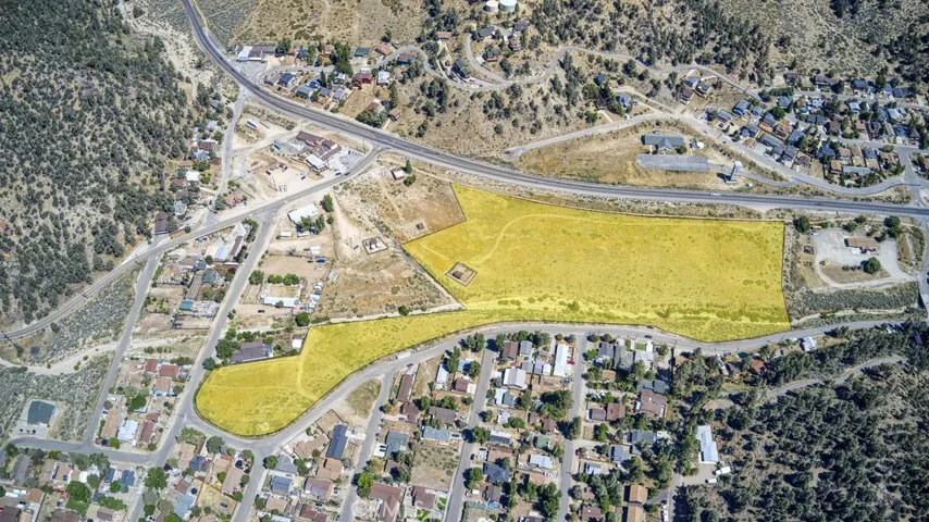 Approximate color of property