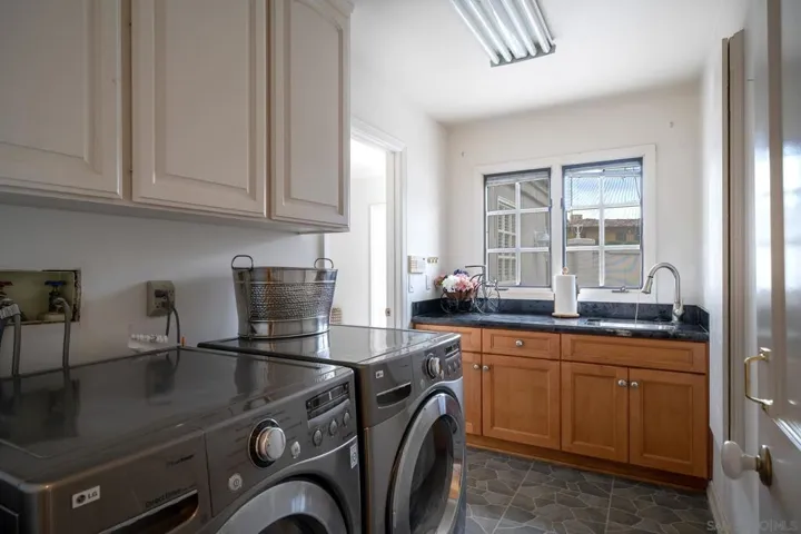 16875 Camino Lago De Cristal, San Diego, California 92067