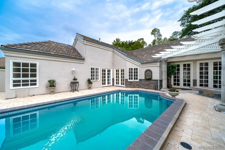 16875 Camino Lago De Cristal, San Diego, California 92067