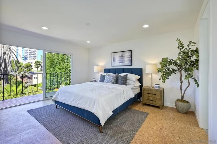4204 Albatross Dr, San Diego, California 92103