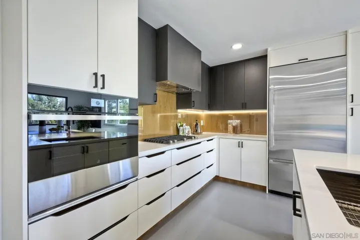 4204 Albatross Dr, San Diego, California 92103