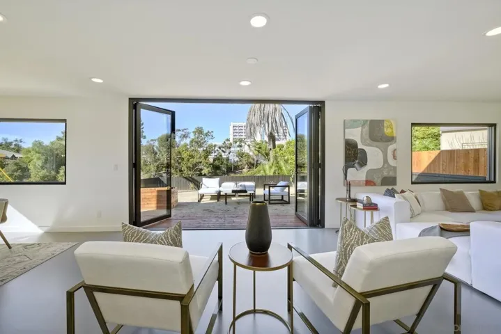 4204 Albatross Dr, San Diego, California 92103