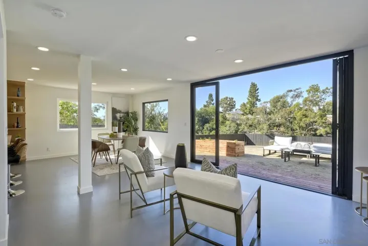 4204 Albatross Dr, San Diego, California 92103
