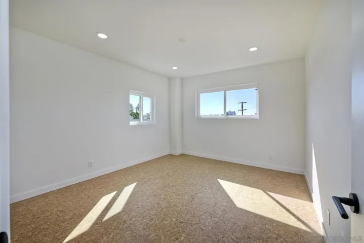4204 Albatross Dr, San Diego, California 92103