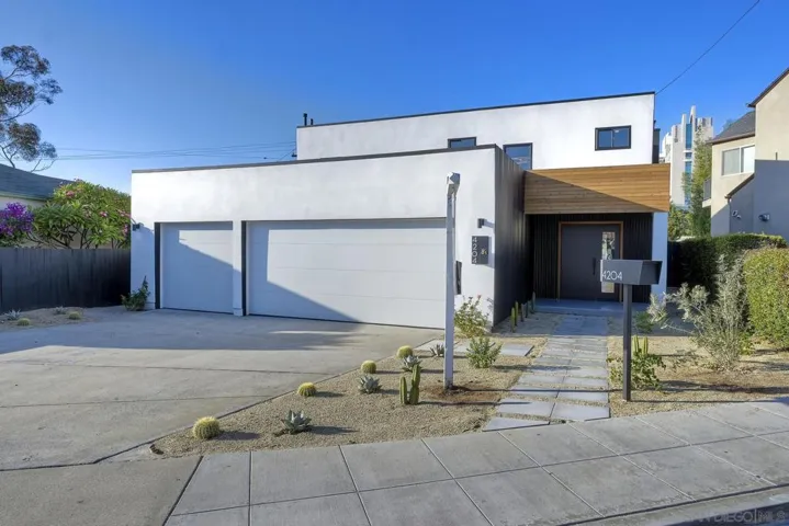 4204 Albatross Dr, San Diego, California 92103