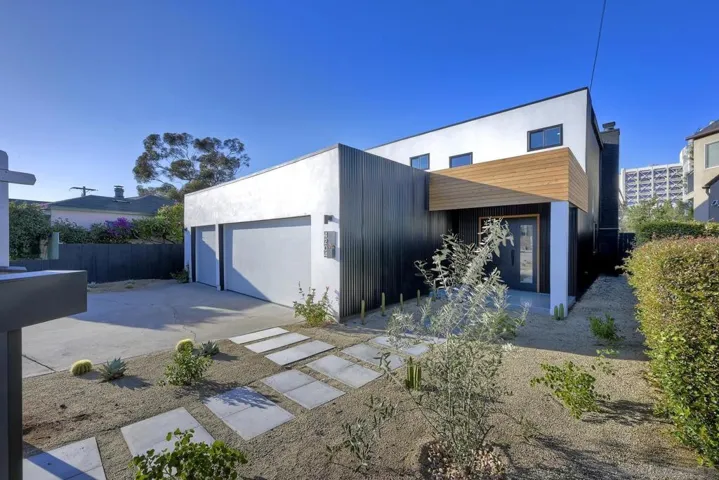 4204 Albatross Dr, San Diego, California 92103