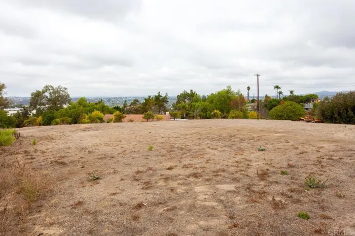 733 51 Virginia Place, San Marcos, California 92078