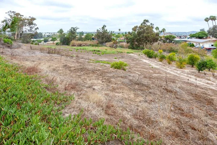 733 51 Virginia Place, San Marcos, California 92078