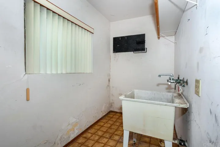 733 51 Virginia Place, San Marcos, California 92078