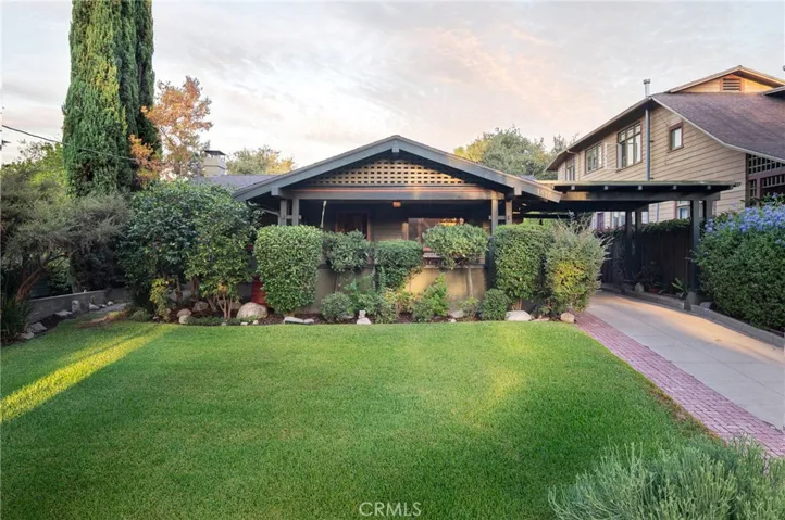 1415 Palm Terrace, Pasadena, California 91104