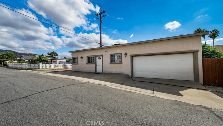 35123 Acacia, Yucaipa, California 92399