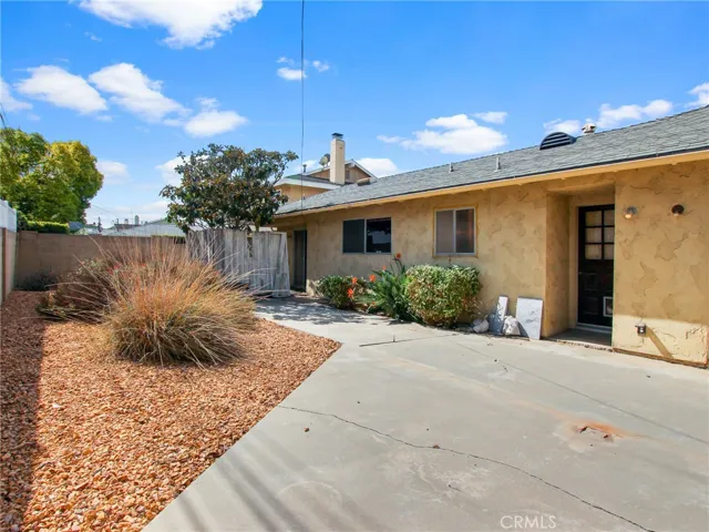 16342 Gentry Lane, Huntington Beach, California 92647