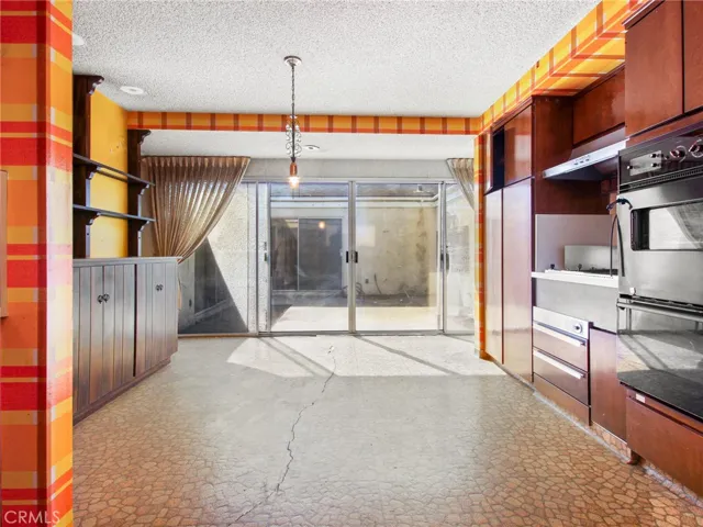 16342 Gentry Lane, Huntington Beach, California 92647