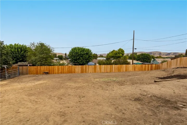 278 Escondido Way, Shandon, California 93461
