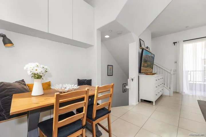 502 Almond Rd, San Marcos, California 92078